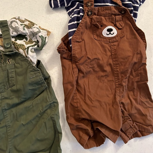 4 boy set for the summer . Size 12 months - Picture 4 of 5